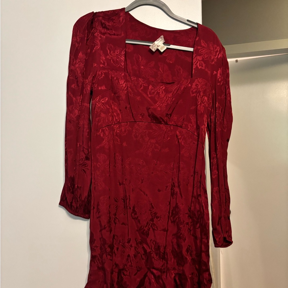 Elegant Red Floral Dress